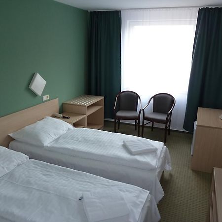 Hotel Mars Прага Екстериор снимка