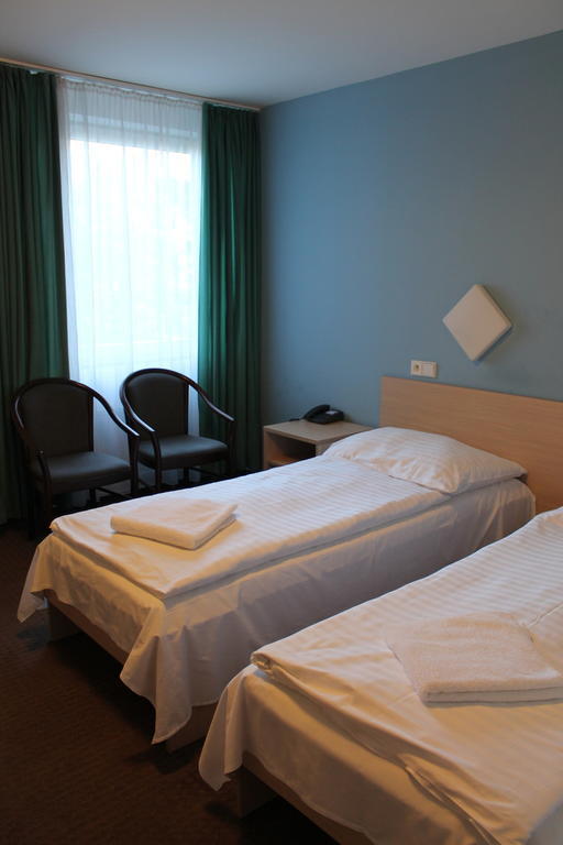Hotel Mars Прага Екстериор снимка