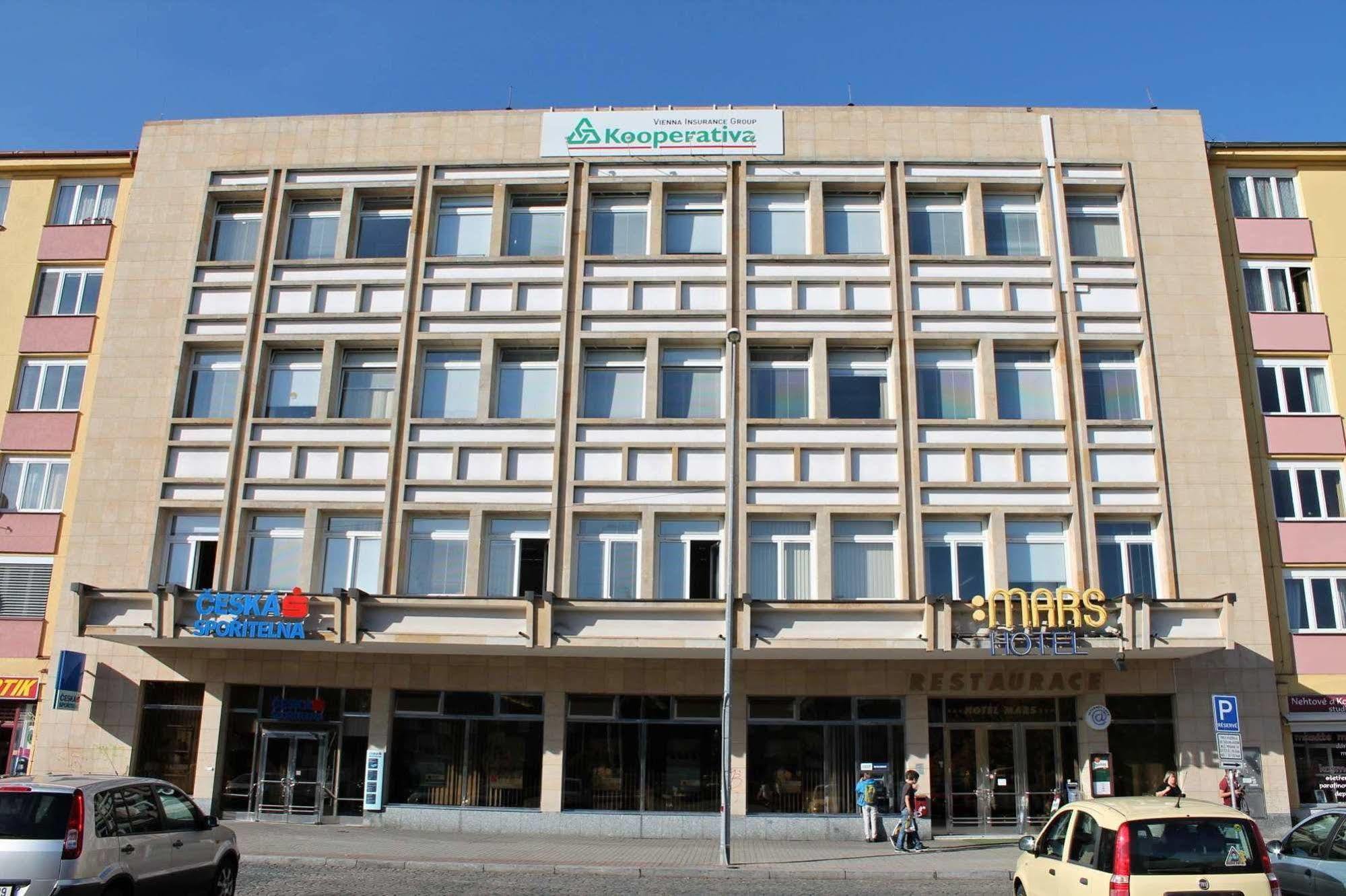 Hotel Mars Прага Екстериор снимка